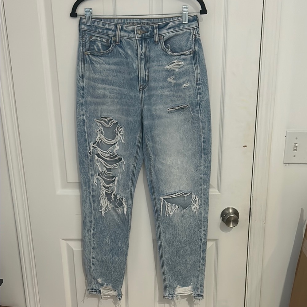 American Eagle Light Wash Distressed High Waist Stretchy Skinny Jeans Size 4